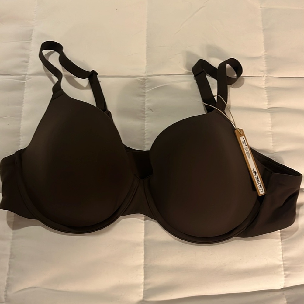 SKIMS Brown Smooth Molded T-Shirt Bra